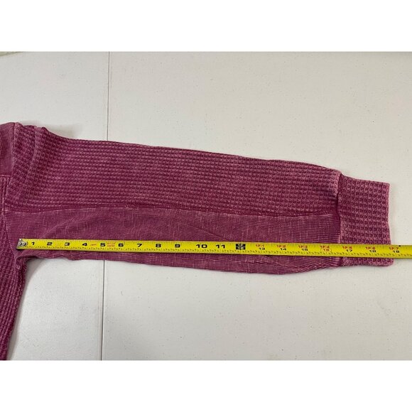 Briggs NWT Women's Relaxed Fit Button Long Sleeve Waffle Shirt Dark Pink - Picture 11 of 16